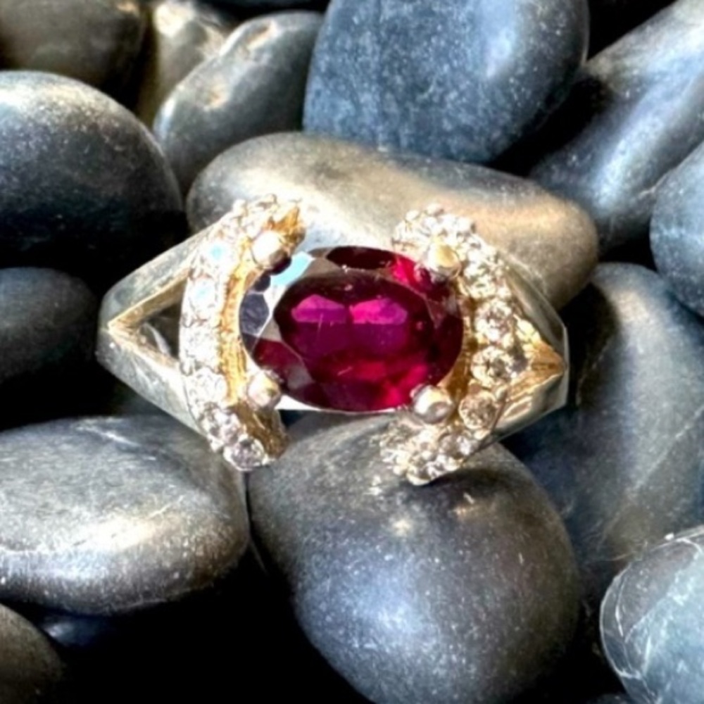 Vintage Garnet Ring